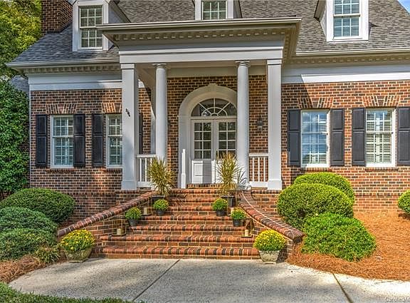 2nd image of 431 Fair Haven Ct