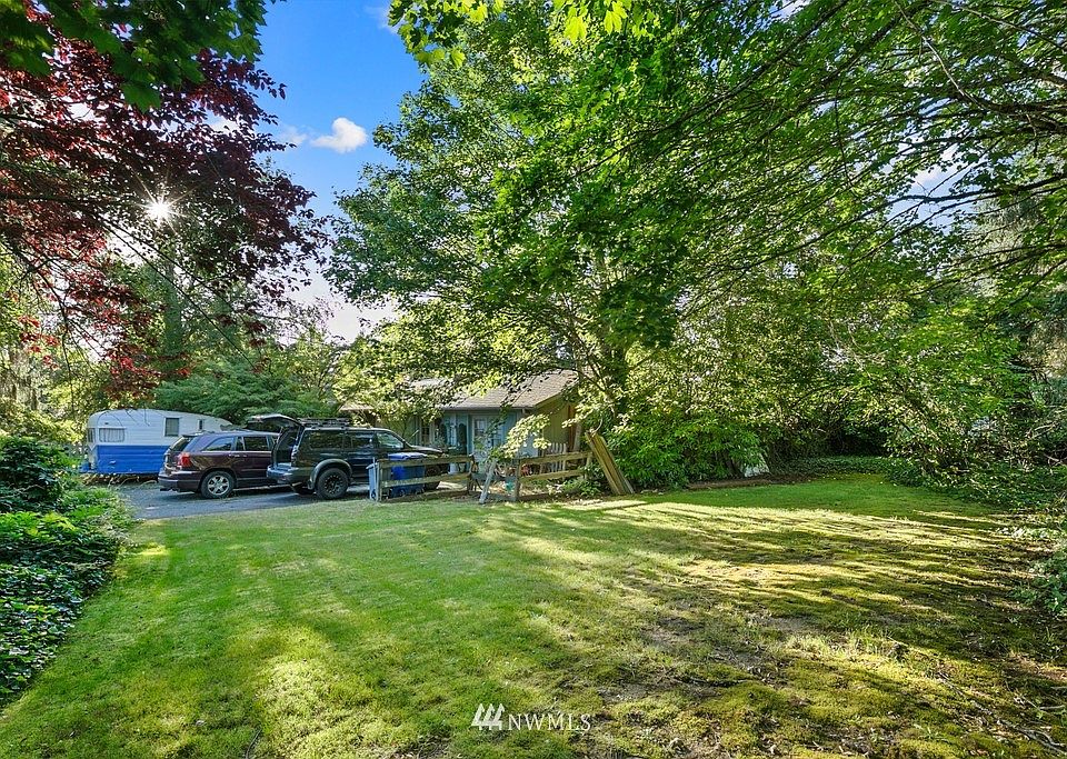 1st image of 443 140th Avenue NE