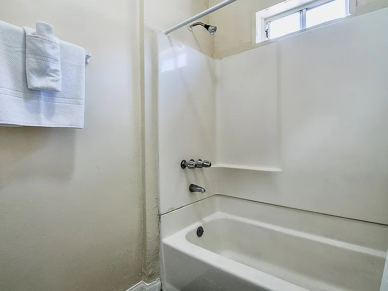 Arthur Emery Apartments — Photo 30