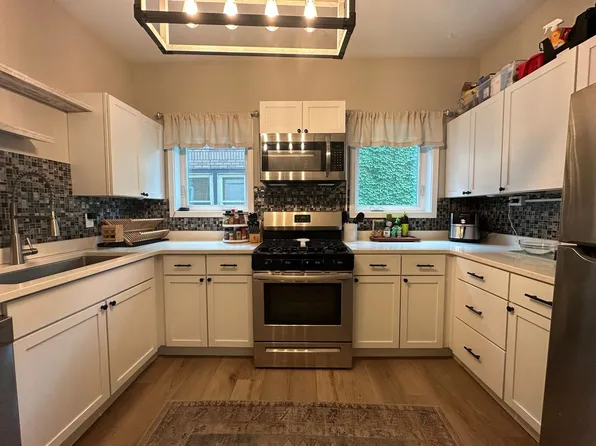 2027 E Washington Ave., 2027 E Washington Ave APT 1, Madison, WI 53704
