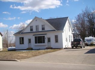 309 Spring St, Highland, WI 53543