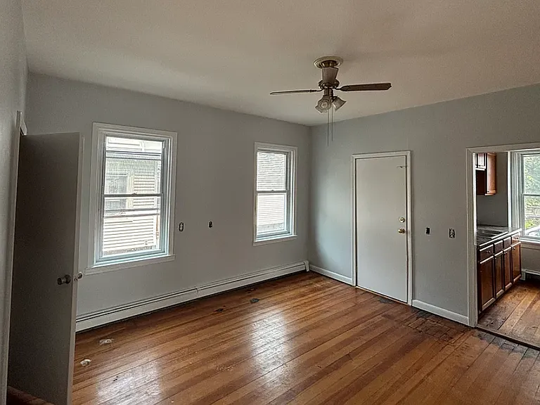 27 Governor St #1 — Photo 13