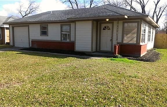 2nd image of 413 Malvern Ave