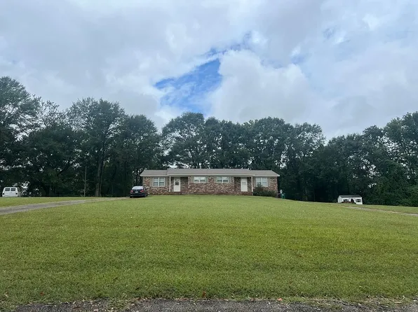 109-111 Hunter Dr, Boiling Springs, SC 29316