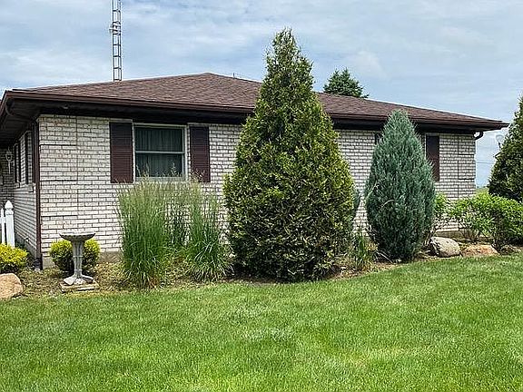 5th image of 11 Seminole Ln