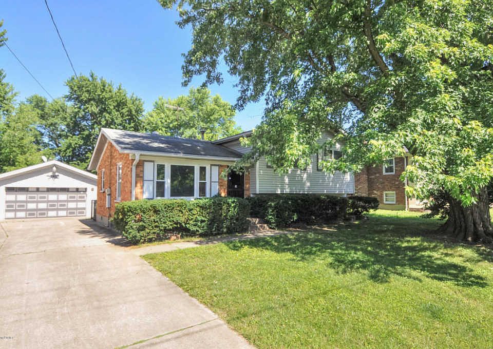 1st image of 10221 Beau Brummell Dr