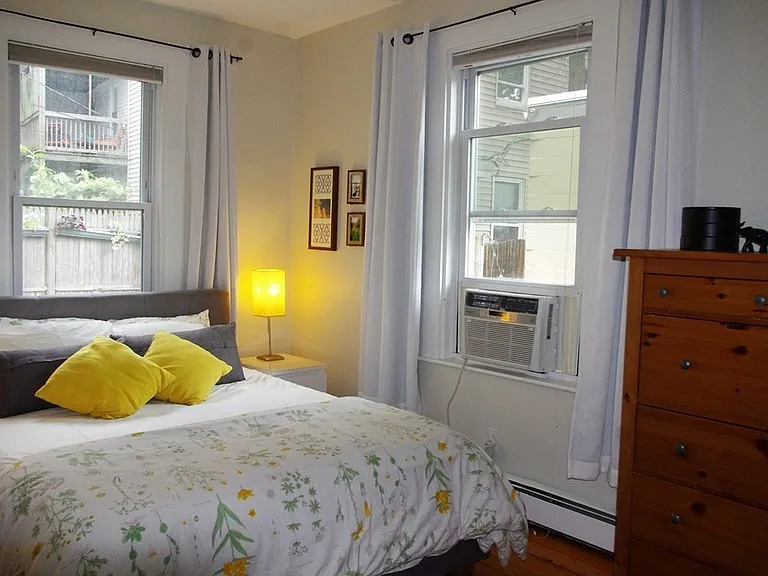 246 Cypress St #1 — Photo 8
