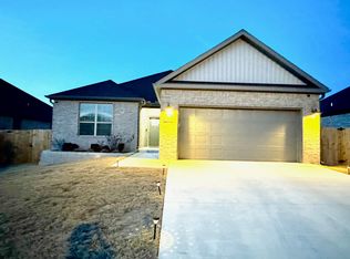 770 Harbison St, Bentonville, AR 72713