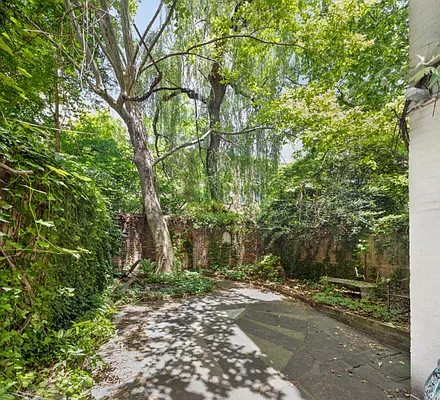 Rented by Brown Harris Stevens | media 8