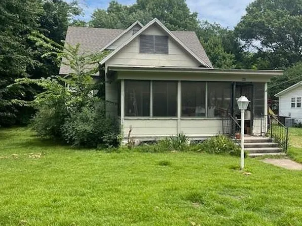 605 E 24th St, Pittsburg, KS 66762
