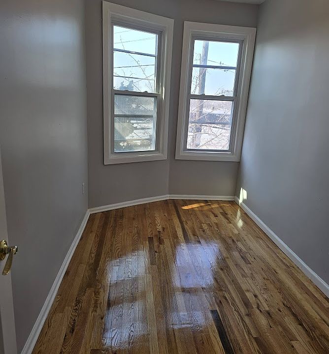 1st image of 50 Gates Ave #2B