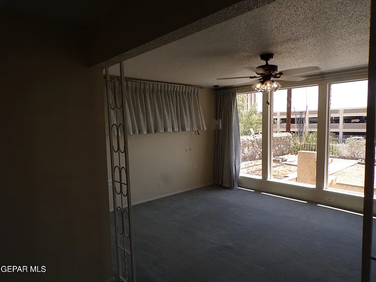 4820 Louisiana St — Photo 35