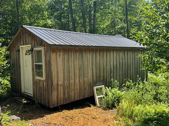2nd image of 8444 Whiskey Island Rd