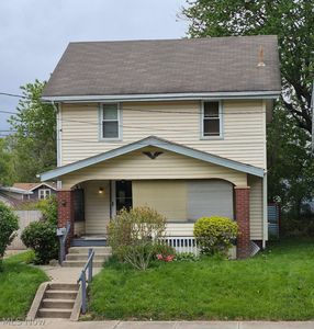 1629 Gibbs Ave NE, Canton, OH, 44705