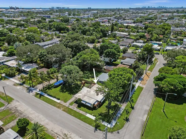 2100 SW 3rd Terrace, Fort Lauderdale, FL 33315