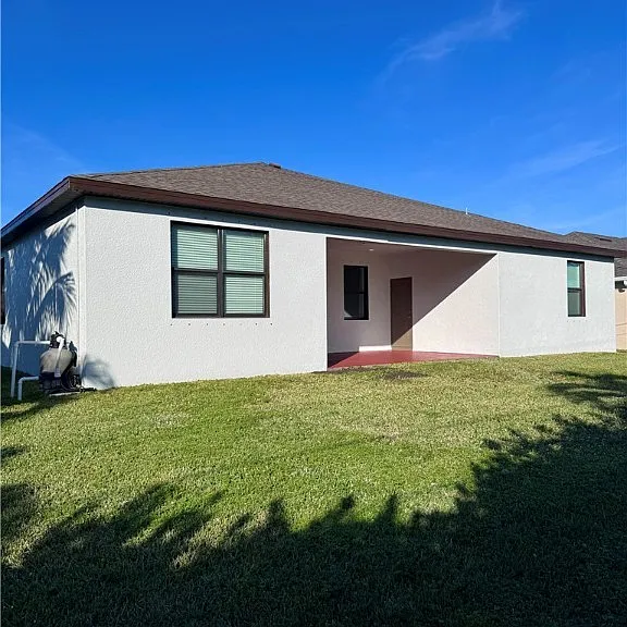 2322 SW 27th St — Photo 36