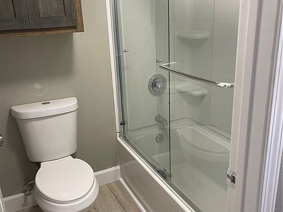 5th image of 5746 Tilton Ave
