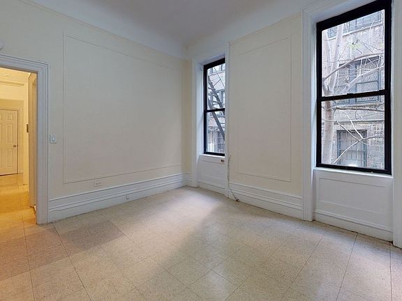 2nd image of 523 W 187th St APT 1F
