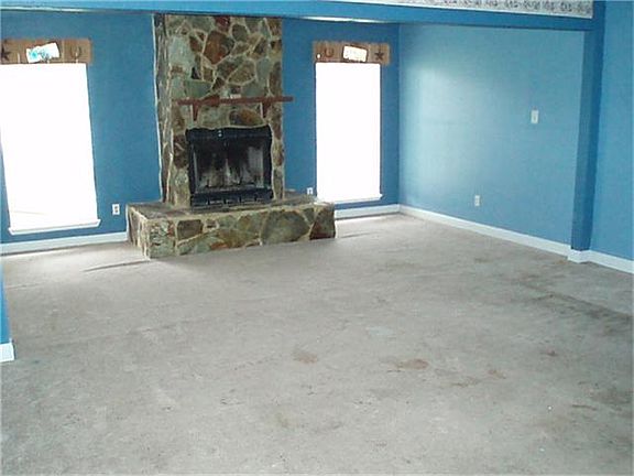 5th image of 5701 Groveton Ln