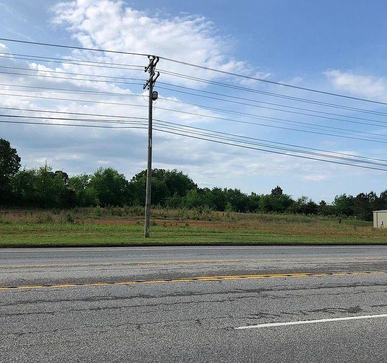 2nd image of Highway 411