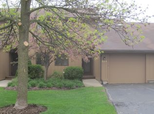 844 Catherine Ct, Grayslake, IL 60030