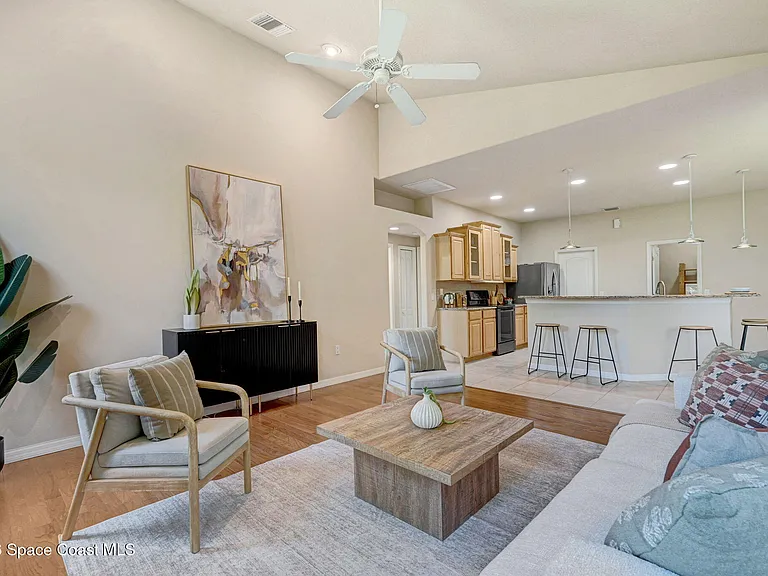 178 Cove Loop Dr — Photo 7