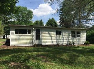 7858 N Vaughn Ln, New Carlisle, IN 46552