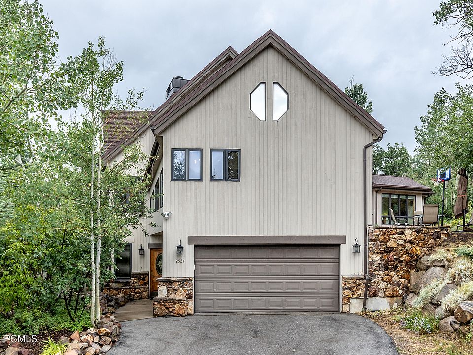 1st image of 2524 Aspen Springs Dr