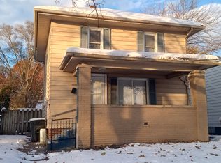 2625 Westmoor St, South Bend, IN 46628