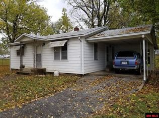 205 Park St, Flippin, AR 72634