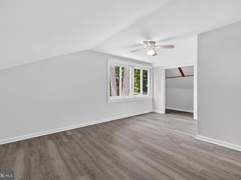 303 Nimitz Ave — Photo 22