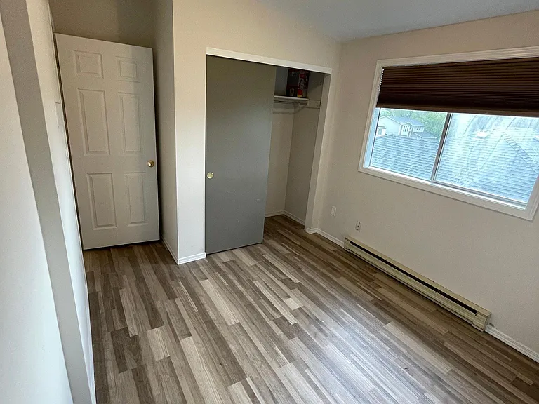 824 E Wabash Ave #B — Photo 16
