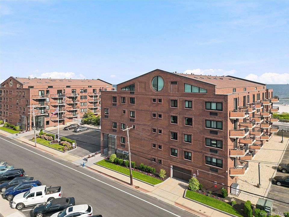 1st image of 750 W Broadway #3P