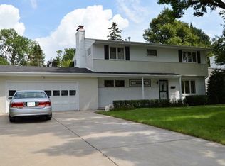 6105 Tingdale Ave, Edina, MN 55436