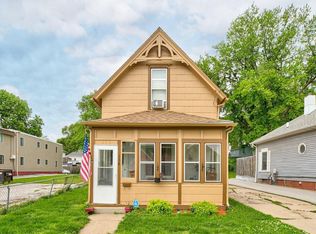 138 Harrison St, Council Bluffs, IA 51503