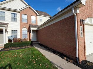 8956 E Hardwood Dr N, Belleville, MI 48111