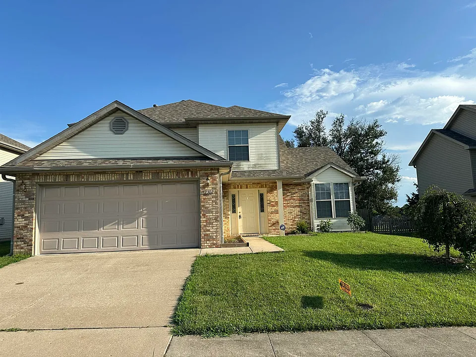2302 Windstone Dr