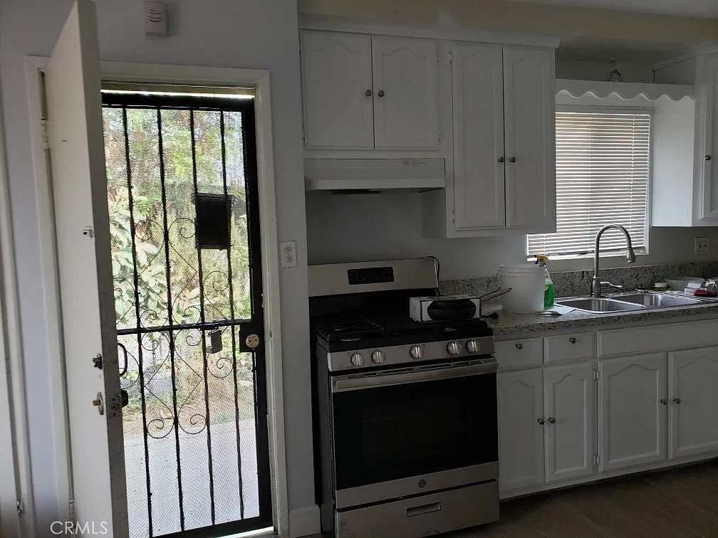 1 bed, 600 sqft, $2,000 — Photo 3