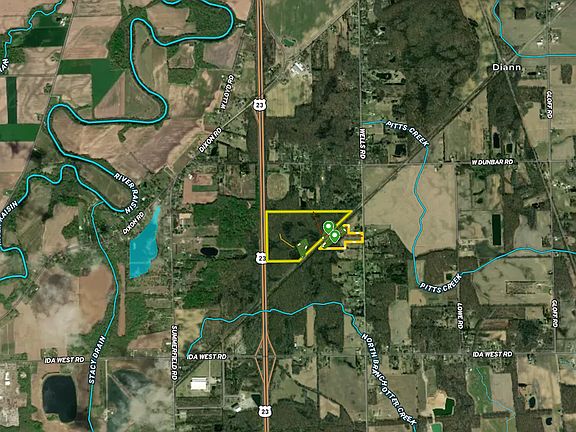 3rd image of Wells Rd