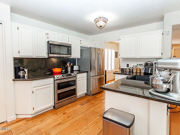 3rd image of 3113 E Cottonwood Lane