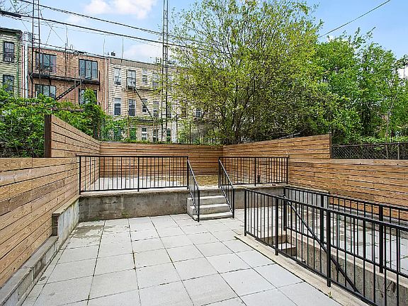 5th image of 773 Hart St #3F