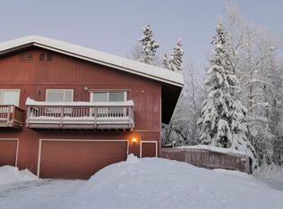 18725 N Lowrie Loop, Eagle River, AK 99577