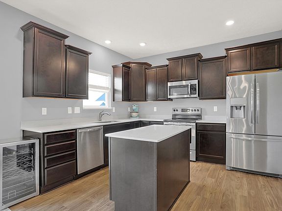 4th image of 6088 N Cedarwood Dr