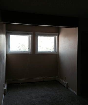 3rd image of 6042 Tudor Gln