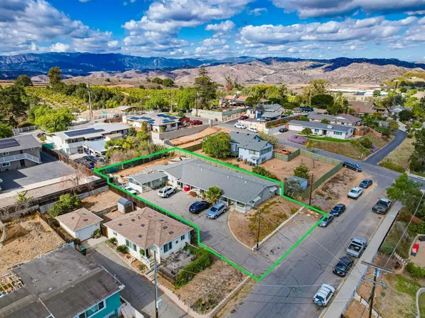 228 N Pasadena Ave, Fallbrook, CA 92028