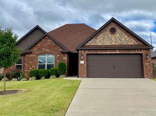 3601 SW Summerstone Rd, Bentonville, AR 72712