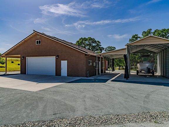 3rd image of 2598 Silver Rapids Rd