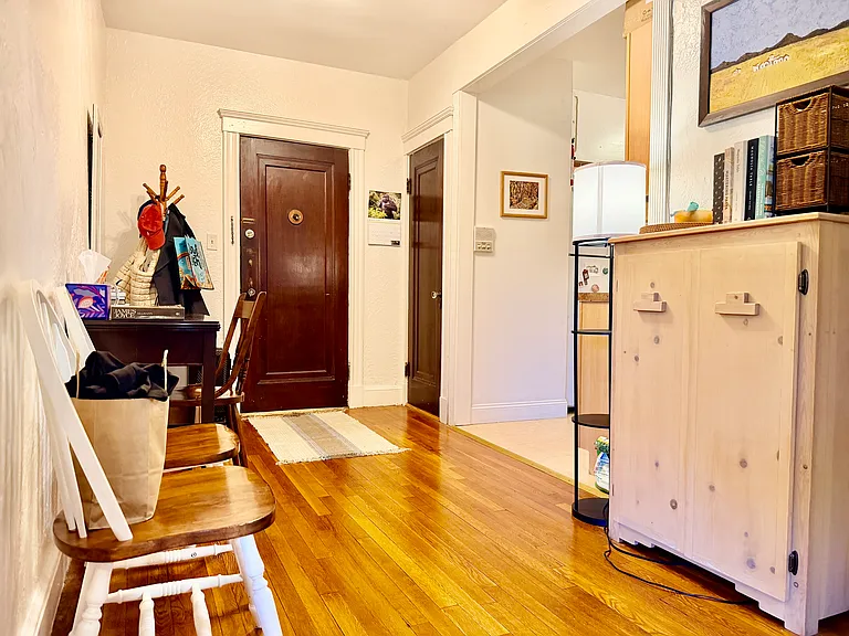 2003 Commonwealth Ave #18 — Photo 7