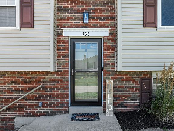4th image of 133 Gaewood Avenue