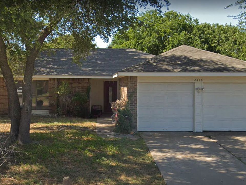 1st image of 2418 McKensie Ln